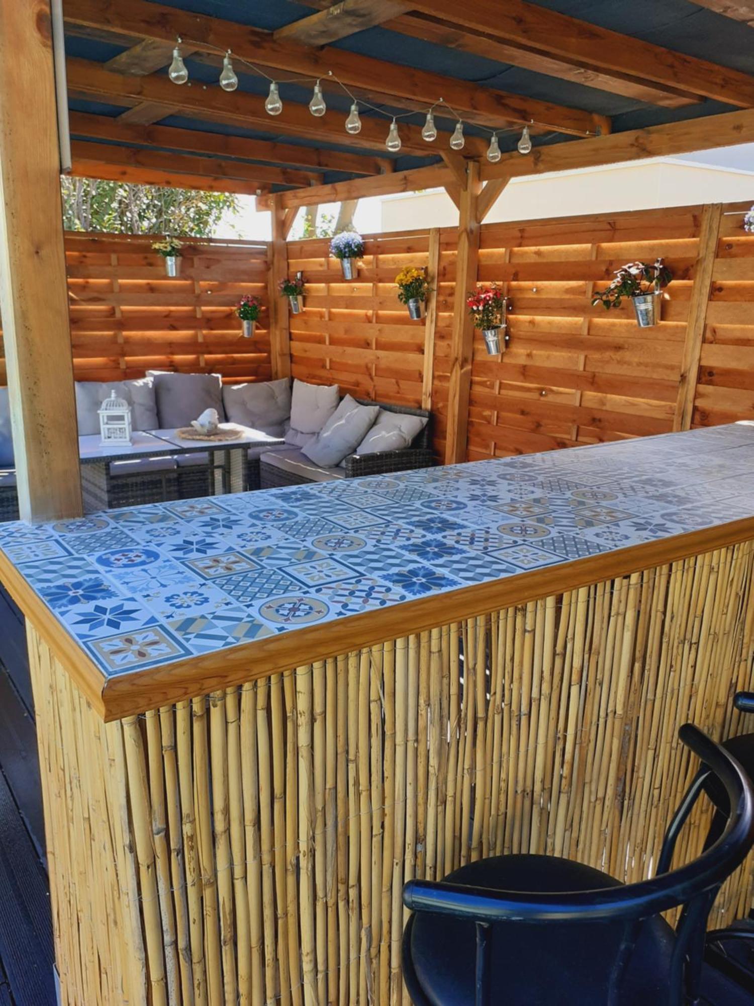 Poussan Superbe Grand Studio Tout Confort Avec Exterieur מראה חיצוני תמונה